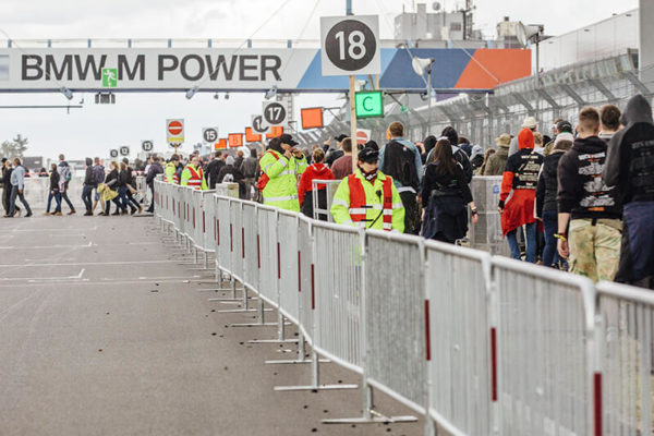 Why Safety and Crowd Control Barriers Are Important for Events?